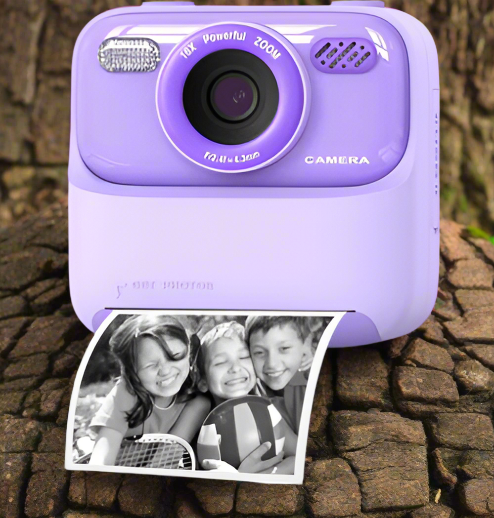 Appareil photo instantané enfant violet moment en famille