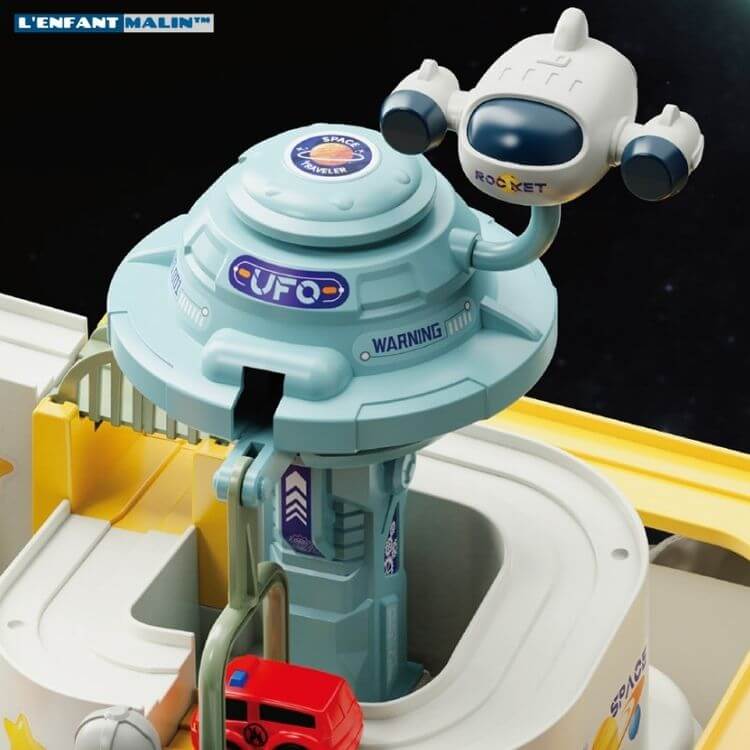 circuit voiture pour enfant thématique de l'espace jouet et circuit montessori l'enfant malin boutique