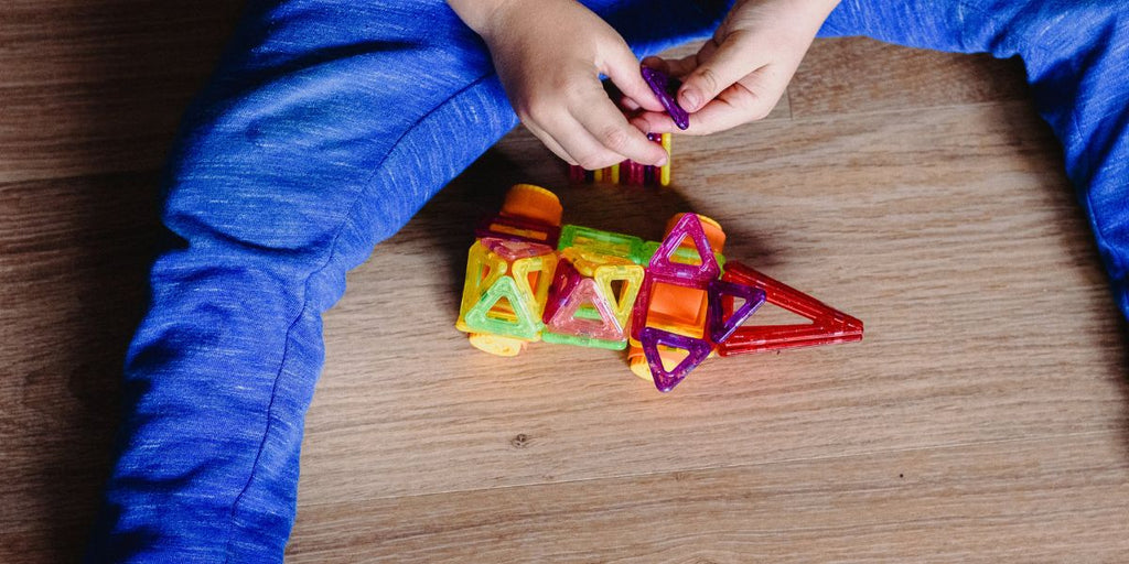 Can magnetic games be used to develop children's creativity and imagination?