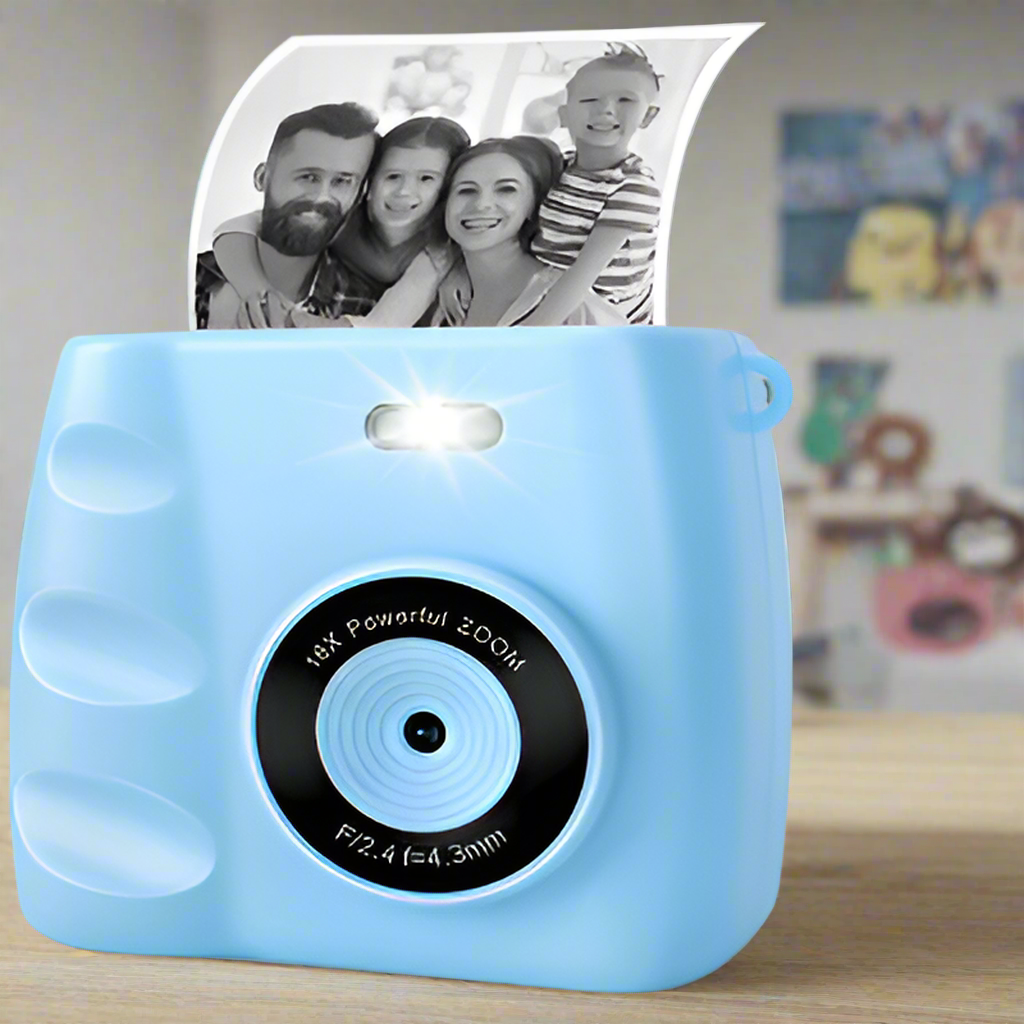 Appareil photo instantané enfant	famille souriante