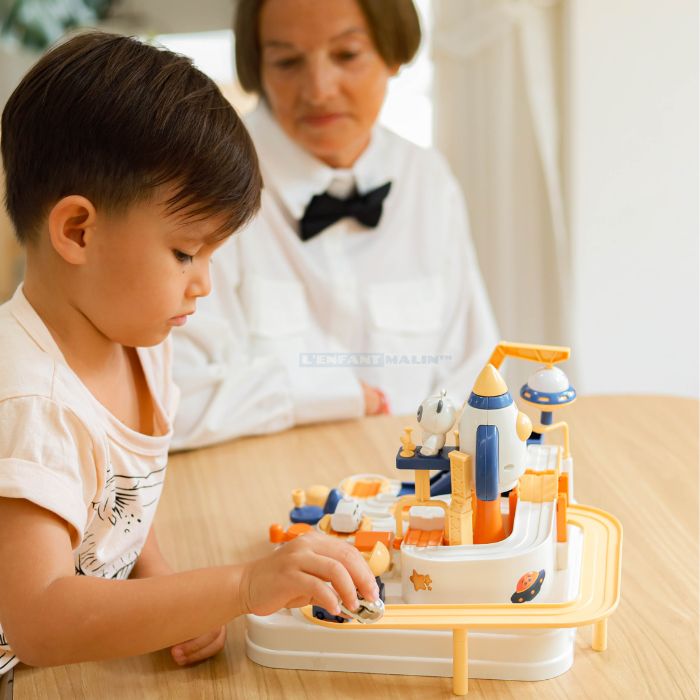 circuit-voiture-enfant-circuit-montessori-jouet-montessori