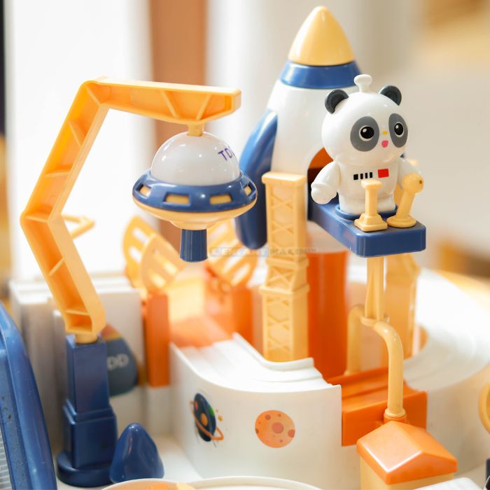 circuit-voiture-enfant-circuit-montessori-jouet-montessori-idee-cadeau-enfant