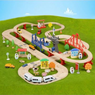 train-en-bois-circuit-voiture-bois