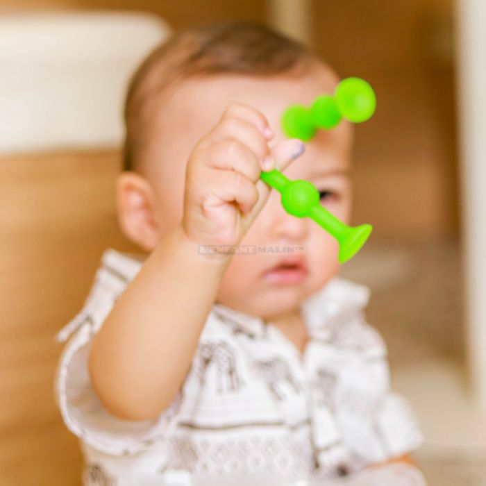 jouet-bebe-ventouse-jeu-de-construction