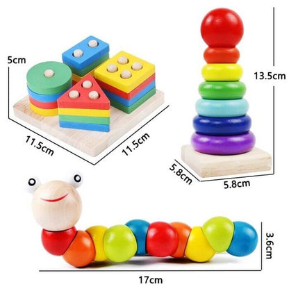 enfant heureux joue au jeu de construction en bois jouet de construction jeu de construction enfant jeu de construction en vois jeux de construction en bois jouet maison en bois jouets en bois jouet d'eveil en bois jouet educatif en bois jeux éducatifs boutique enfant malin
