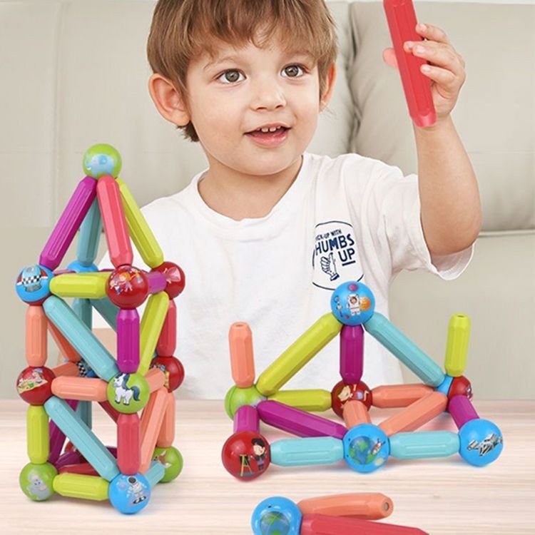 Magnetic Stick - Magnetic game with colored magnetic sticks – L