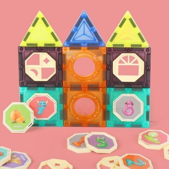 jeu de construction magnétique très coloré pour les enfants à partir de 4 ans jeux aimantés 